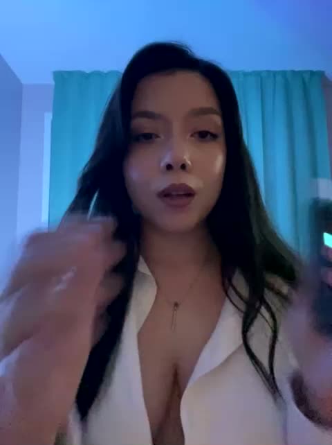 ElliLin Live Sex August 13, 2026