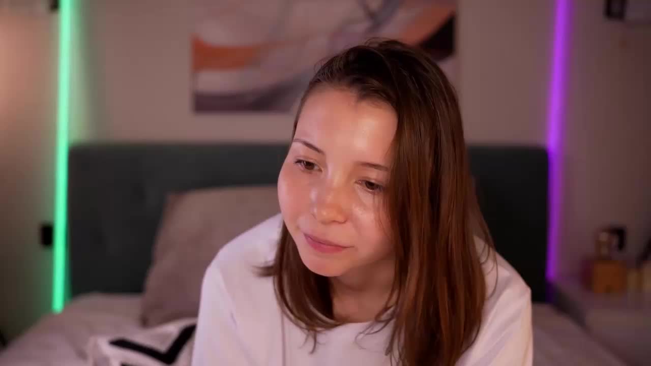 LindaParkins Live Sex August 13, 2026