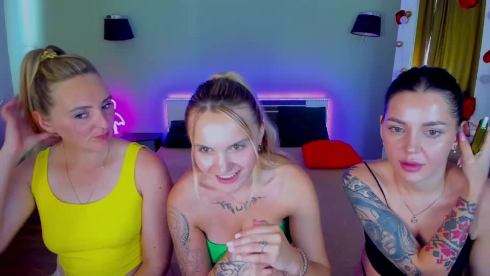 ashley_crashly Live Sex August 14, 2026