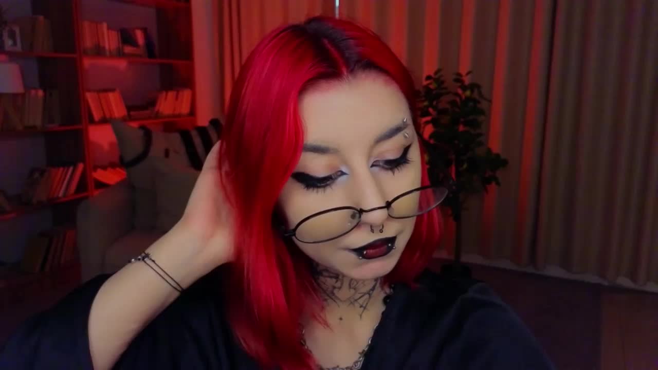 MistressMarcelline Live Sex August 14, 2026