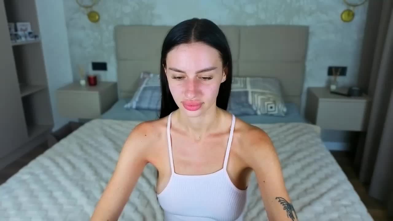 SnowWhiteee Live Sex August 14, 2026