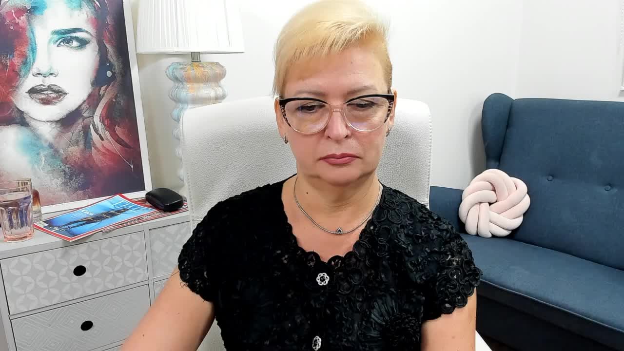 LunaFantasy Live Sex August 14, 2026