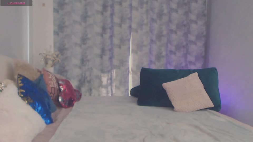 britneybarker Live Sex August 15, 2026