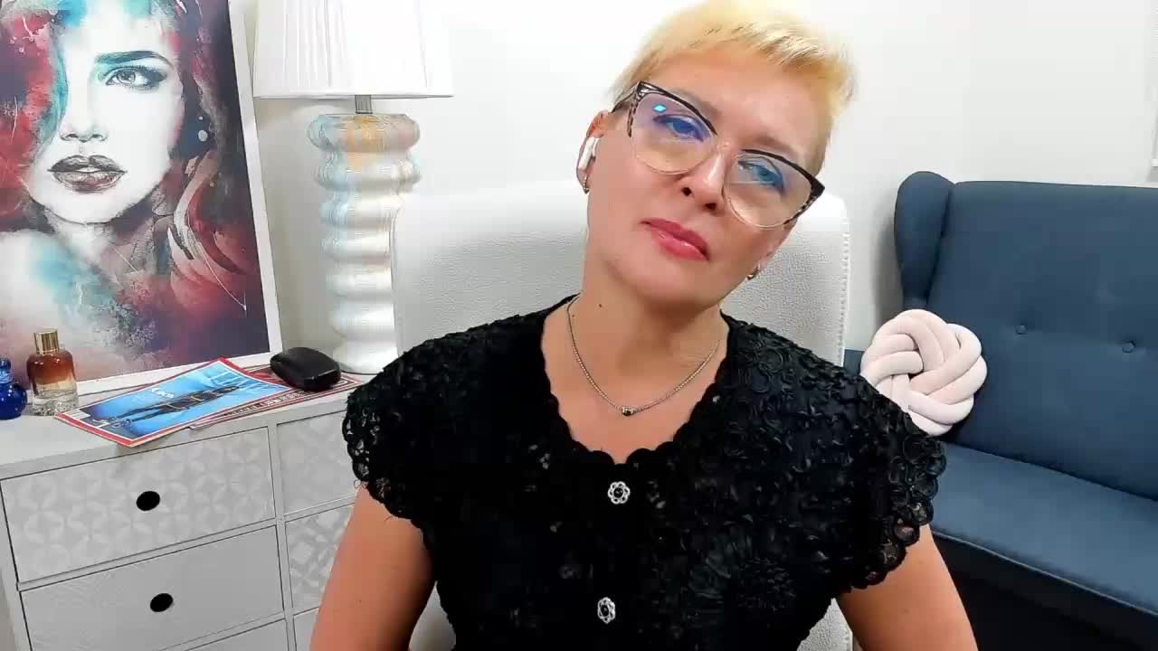 LunaFantasy Live Sex August 15, 2026
