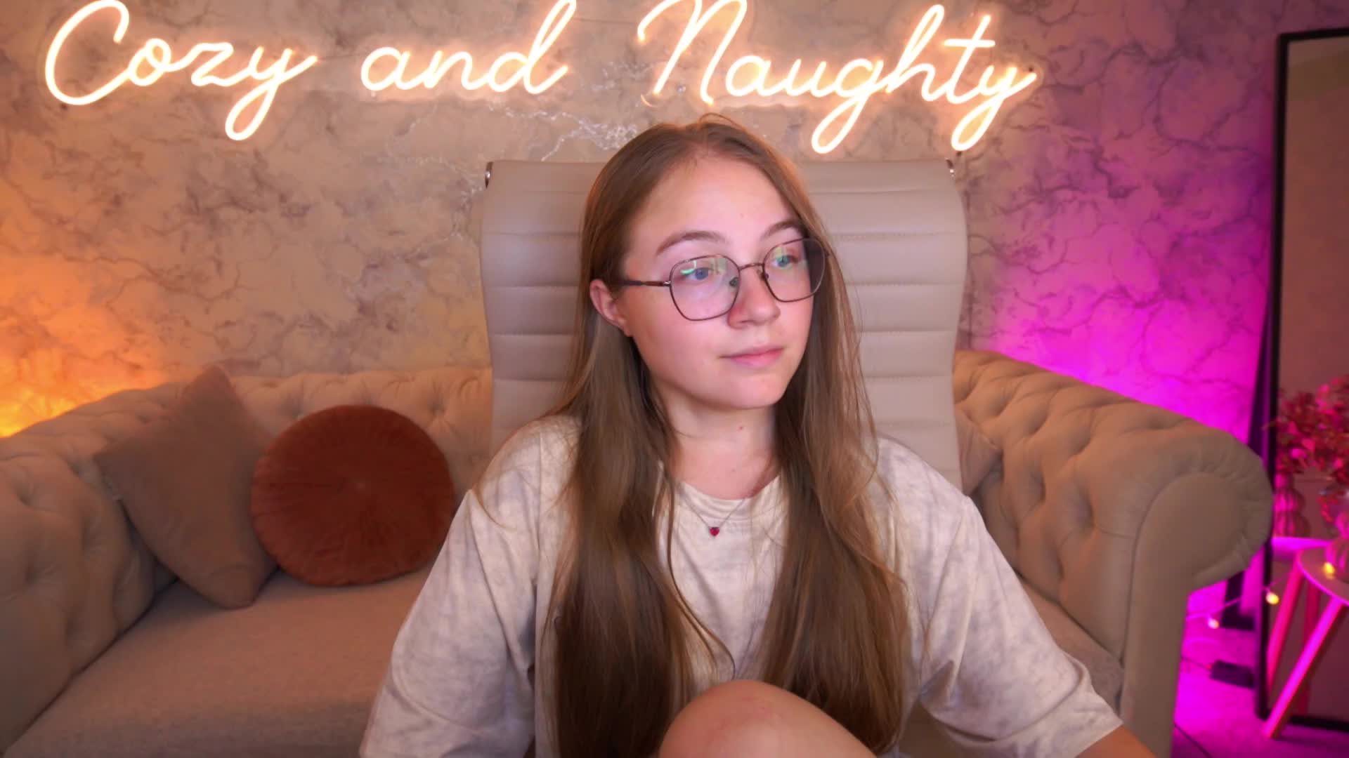 ArrinaWairr Live Sex August 15, 2026