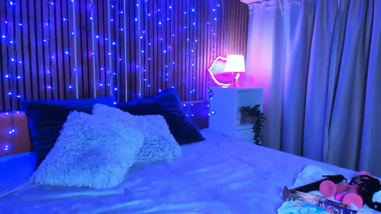 SashaSkyX Live Sex August 15, 2026