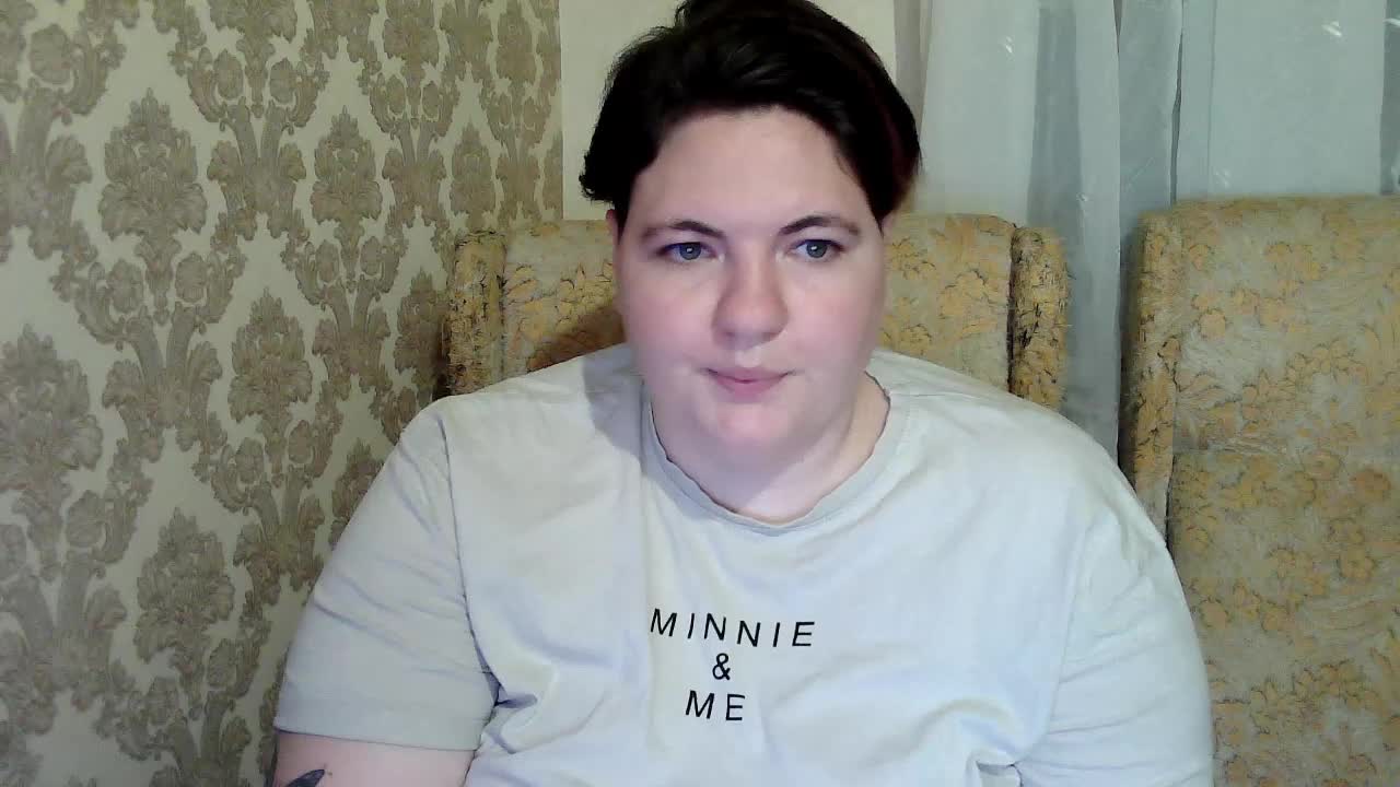 XLisaBlueX Live Sex August 15, 2026