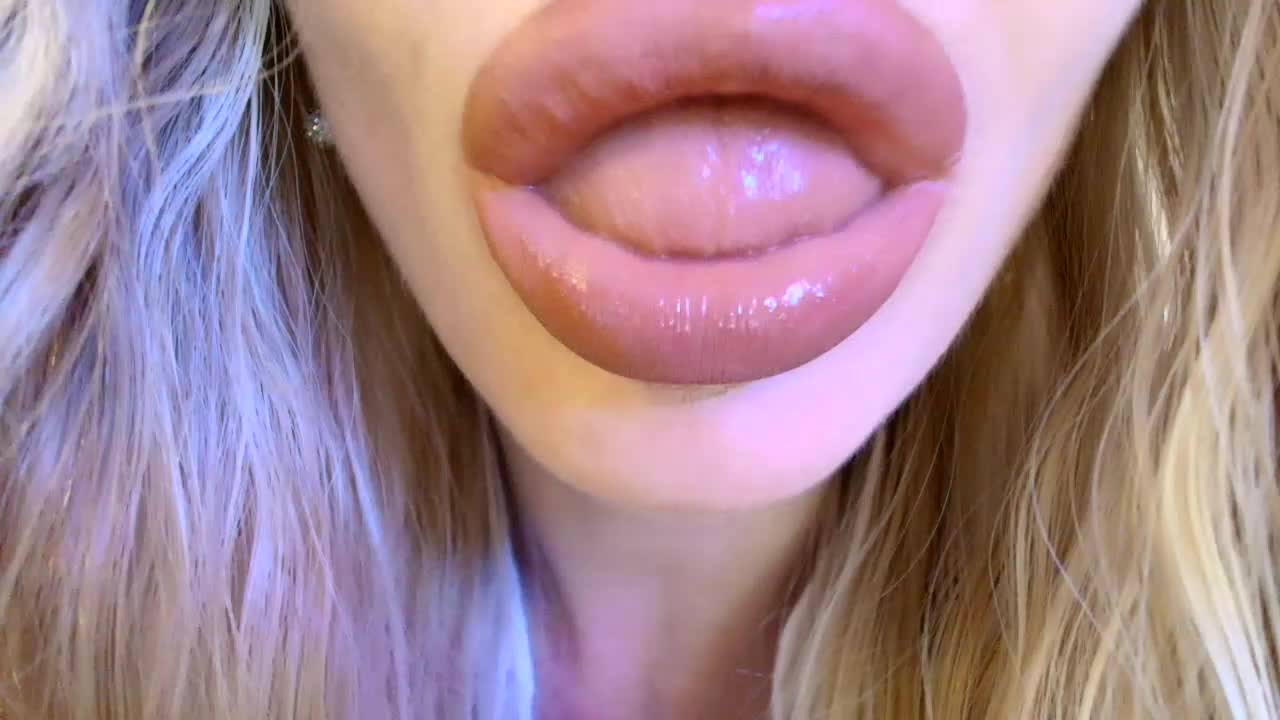 Liliiaxxx Live Sex August 15, 2026