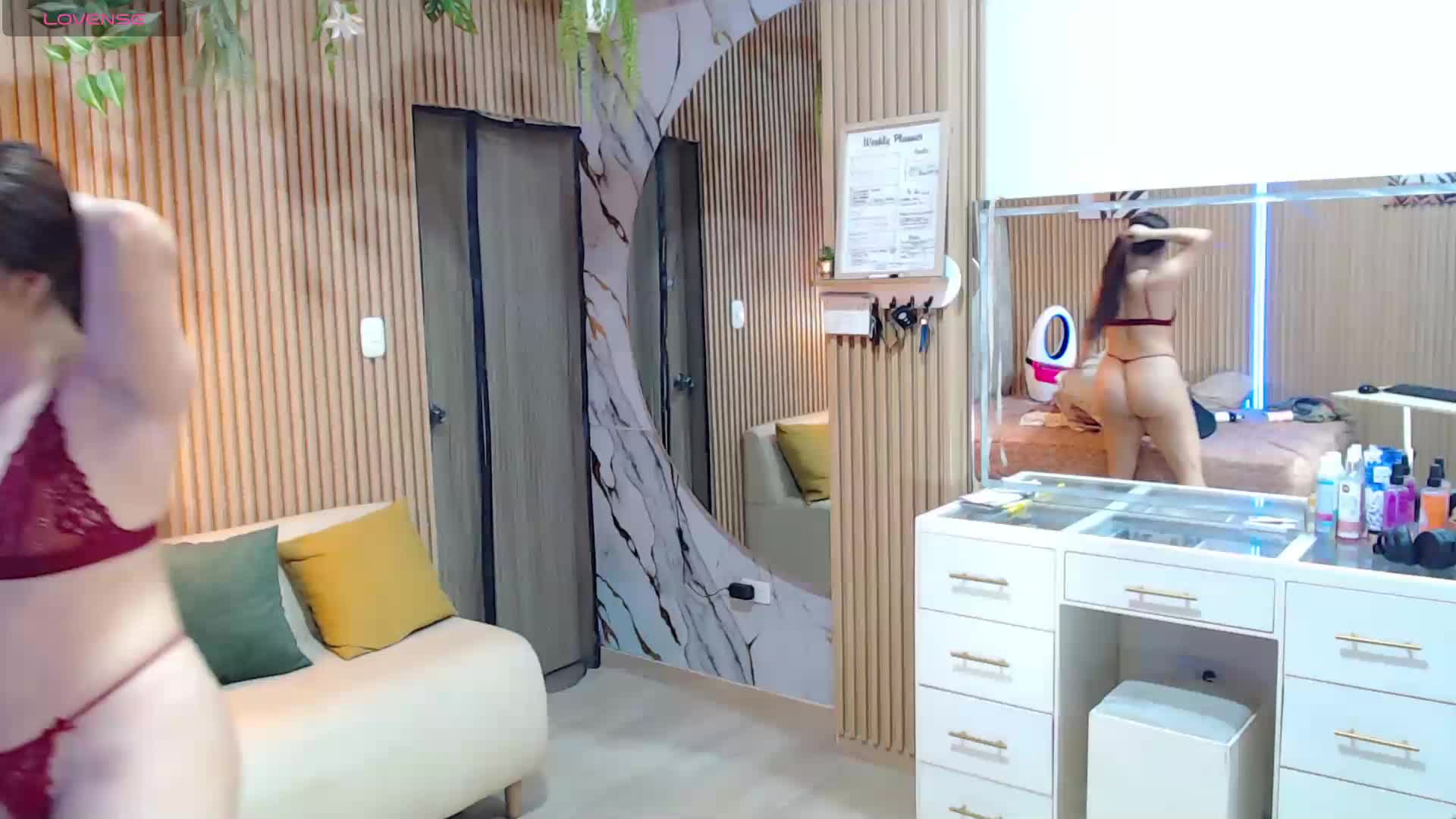 hornyssluttt Live Sex August 16, 2026