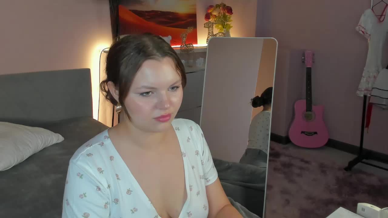 serinella Live Sex August 16, 2026