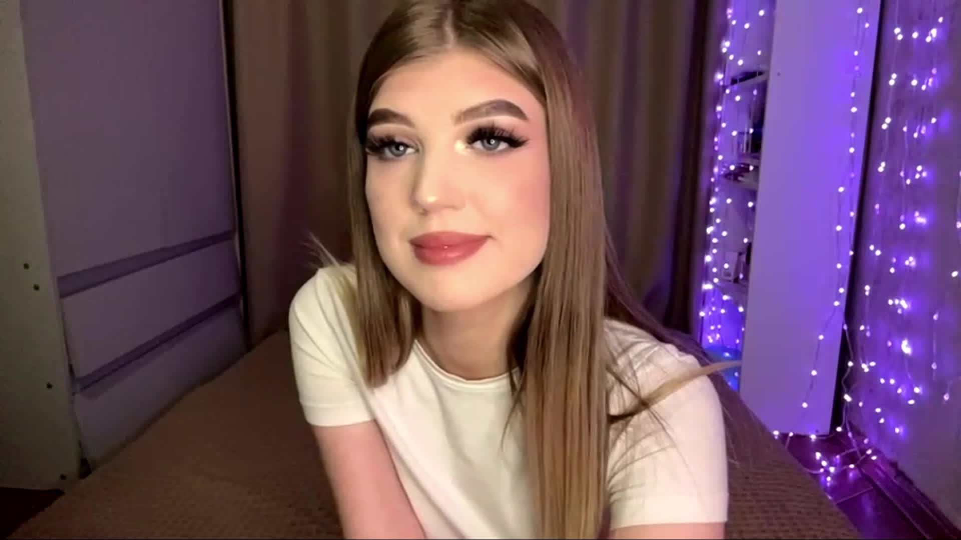 KathieBanister Live Sex August 16, 2026