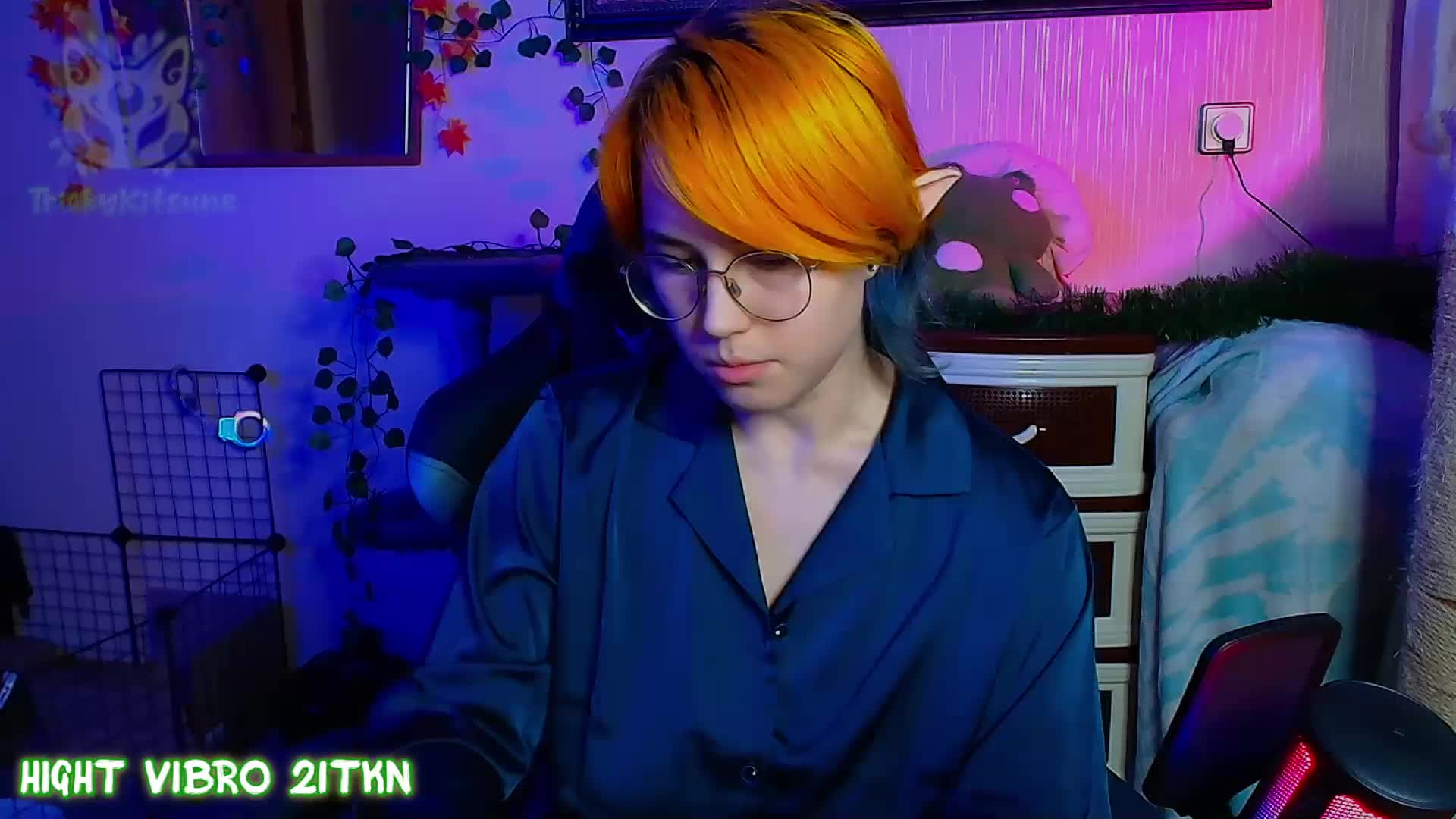 Tricky_Kitsune Live Sex August 17, 2026