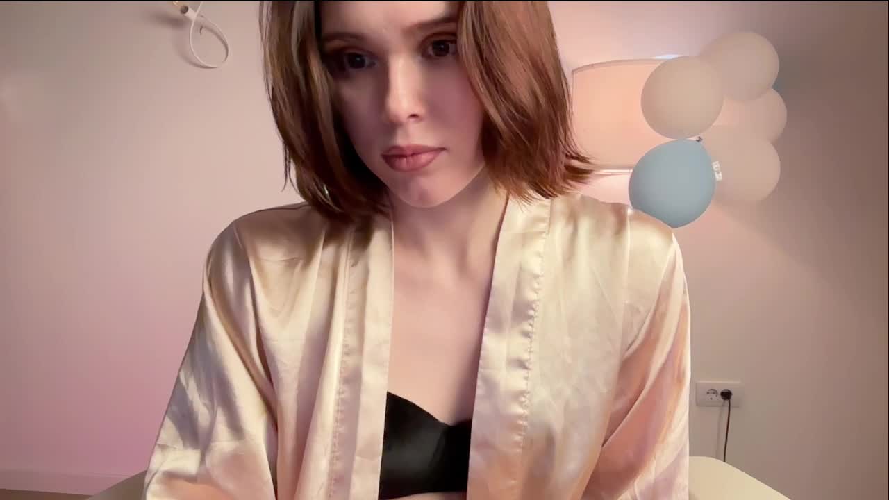 StacyLuxxe Live Sex August 17, 2026