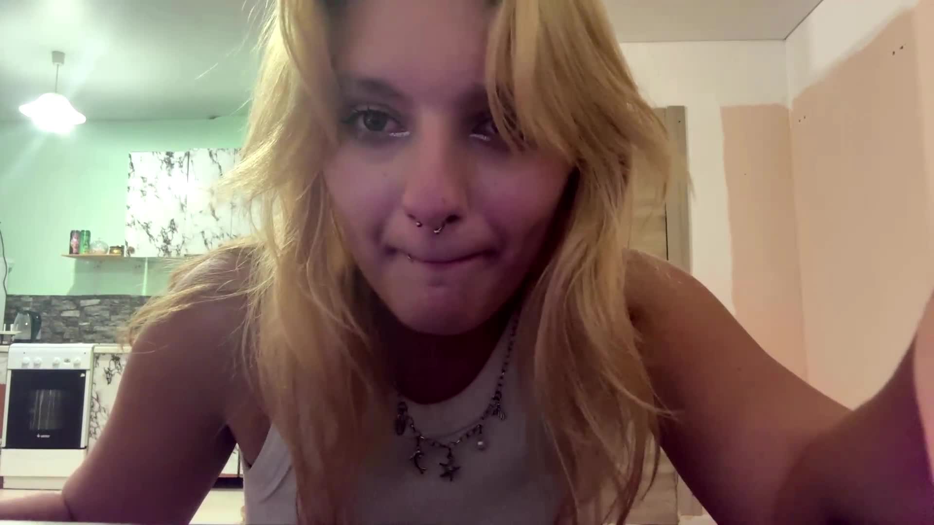 casseyronely Live Sex August 17, 2026