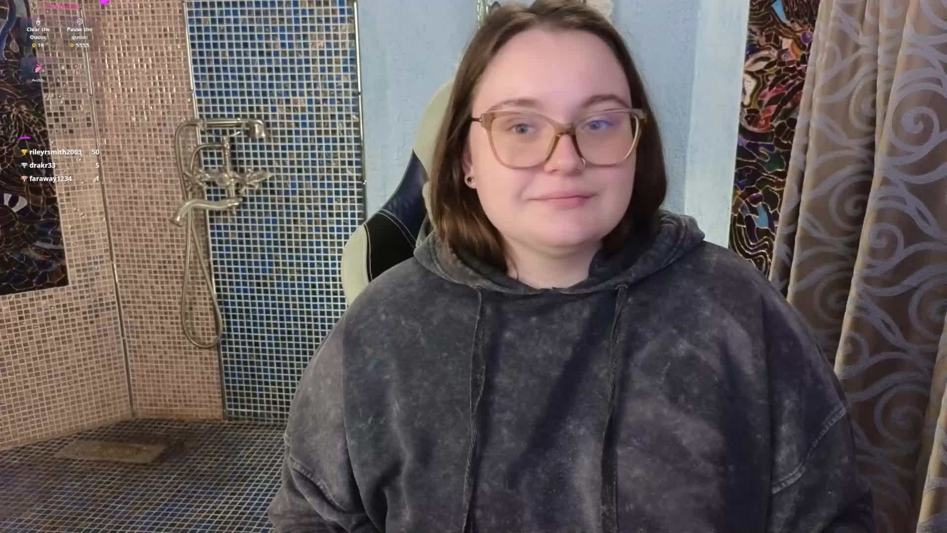 CatherineClaire Live Sex August 18, 2026