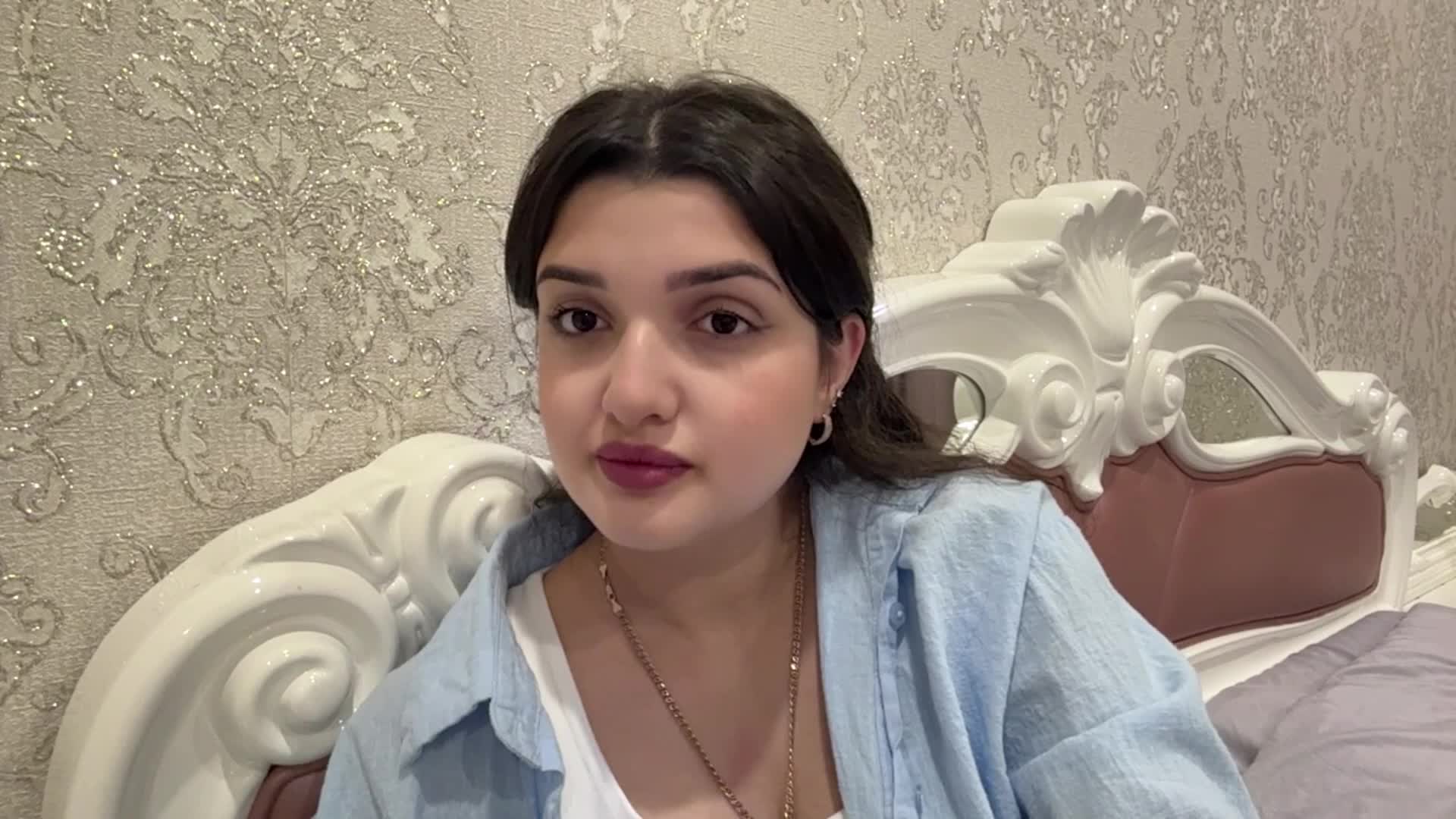 Izabel Live Sex August 18, 2026