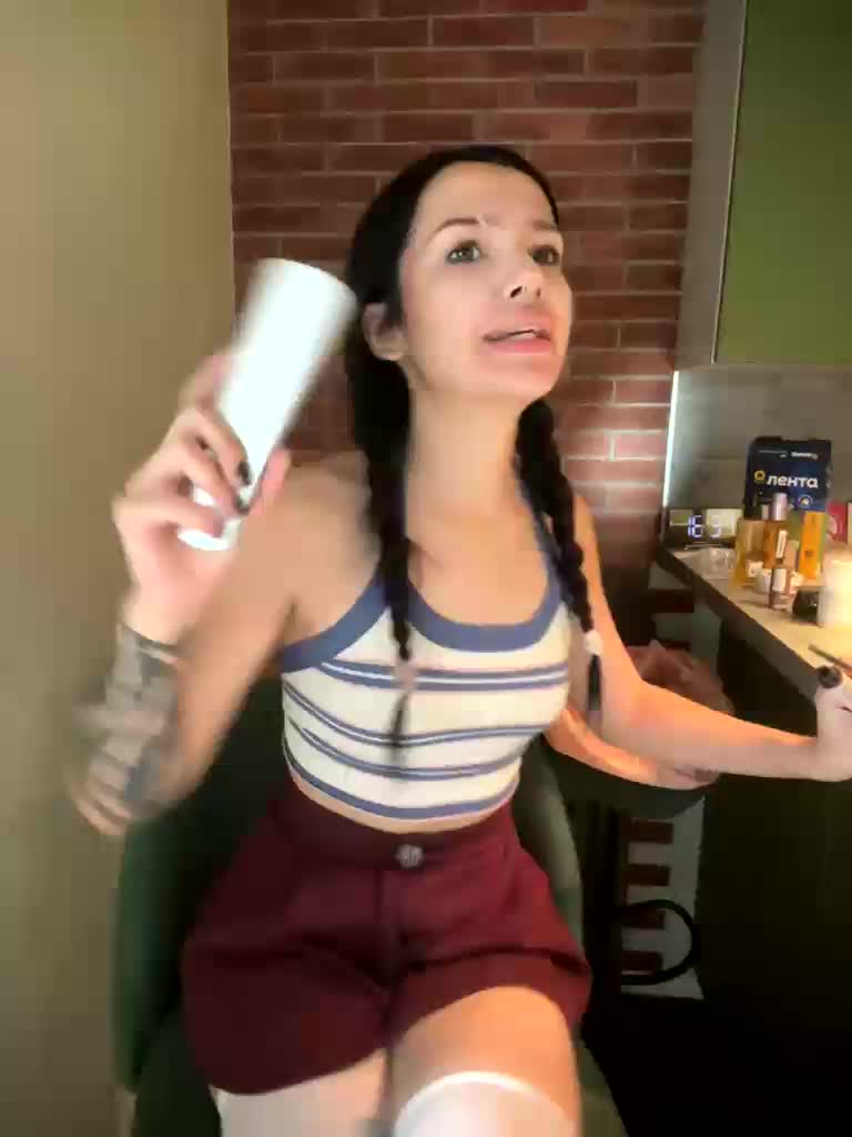 camillaa Live Sex August 18, 2026