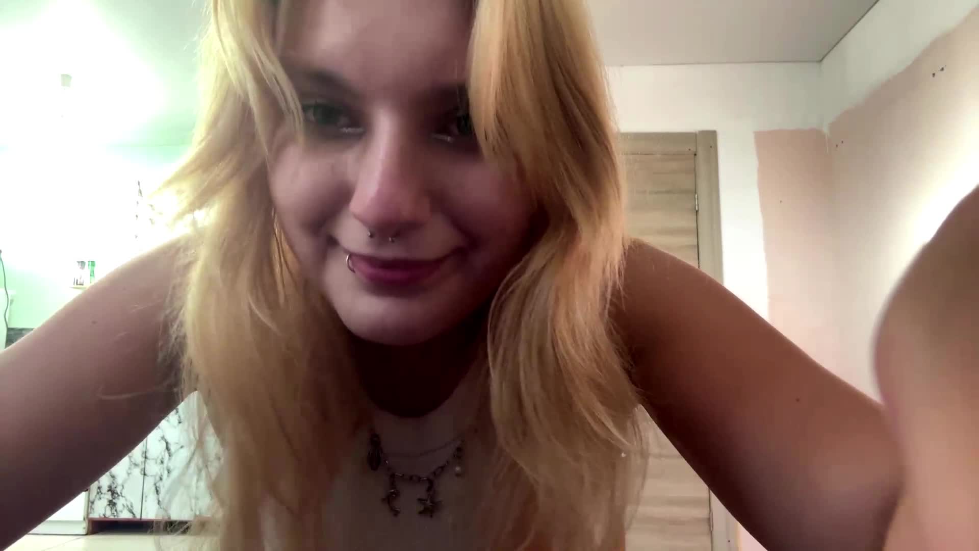 casseyronely Live Sex August 18, 2026