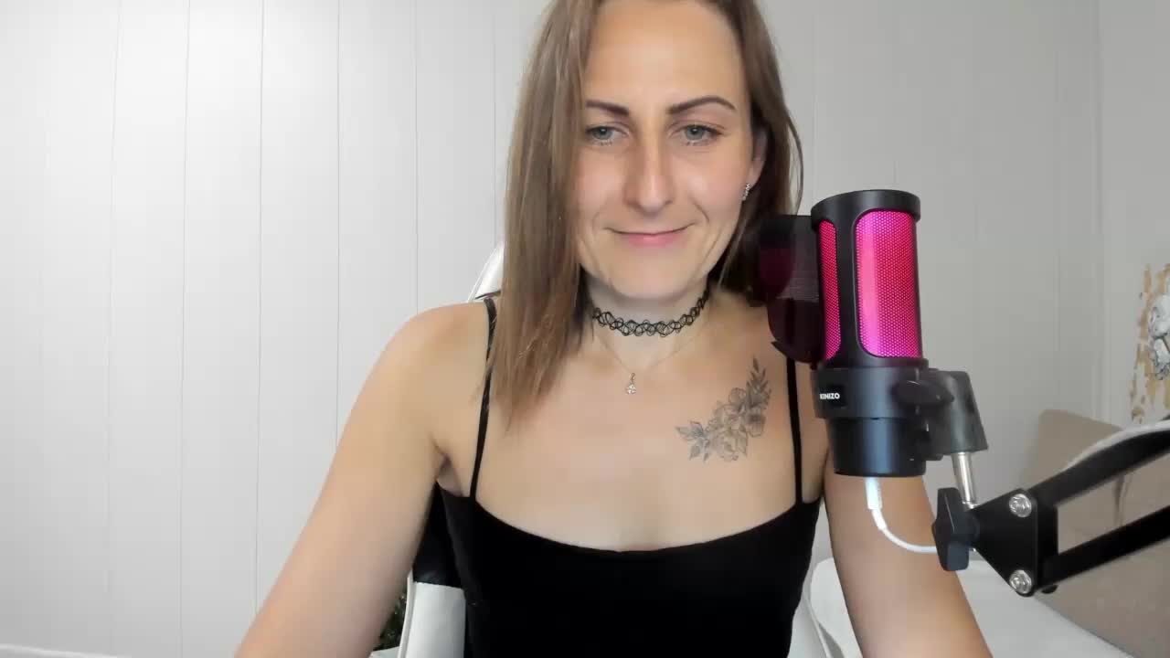 Kiza9 Live Sex August 18, 2026