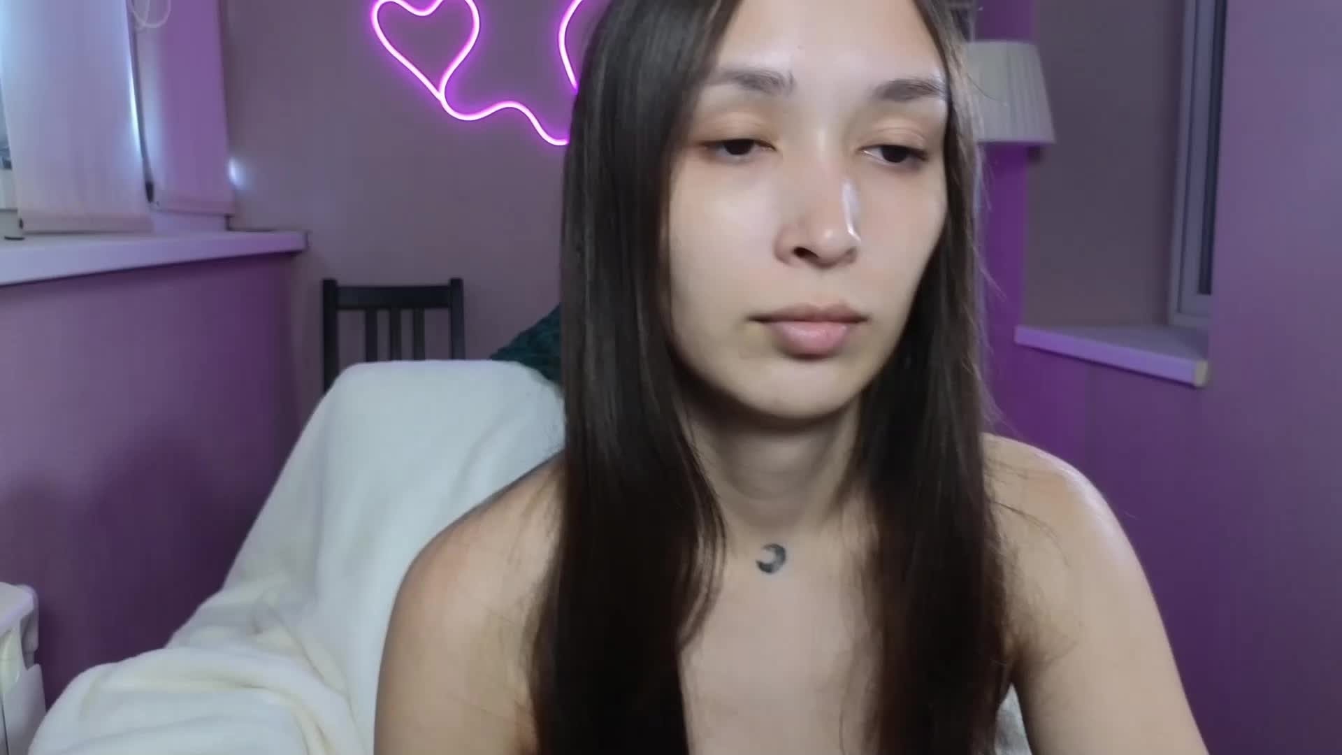 dlllvi Live Sex August 19, 2026