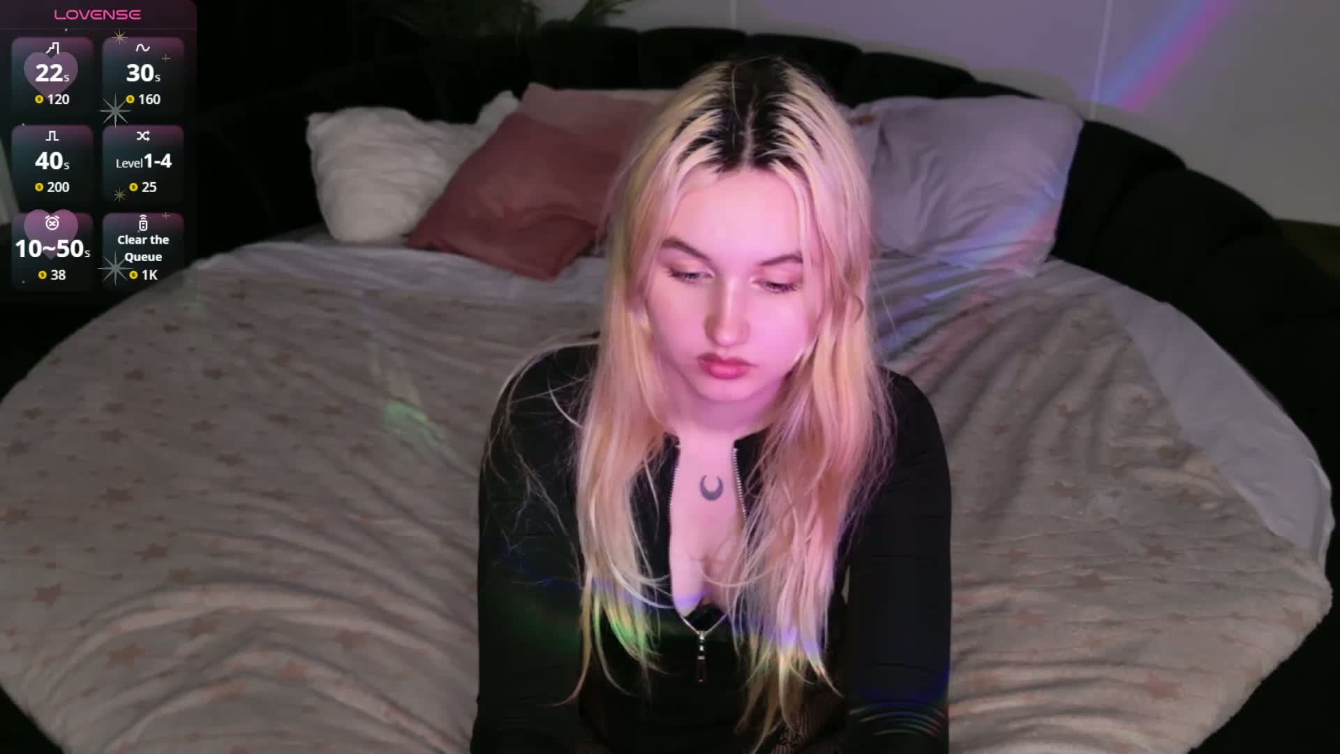 LillyEyess Live Sex August 19, 2026