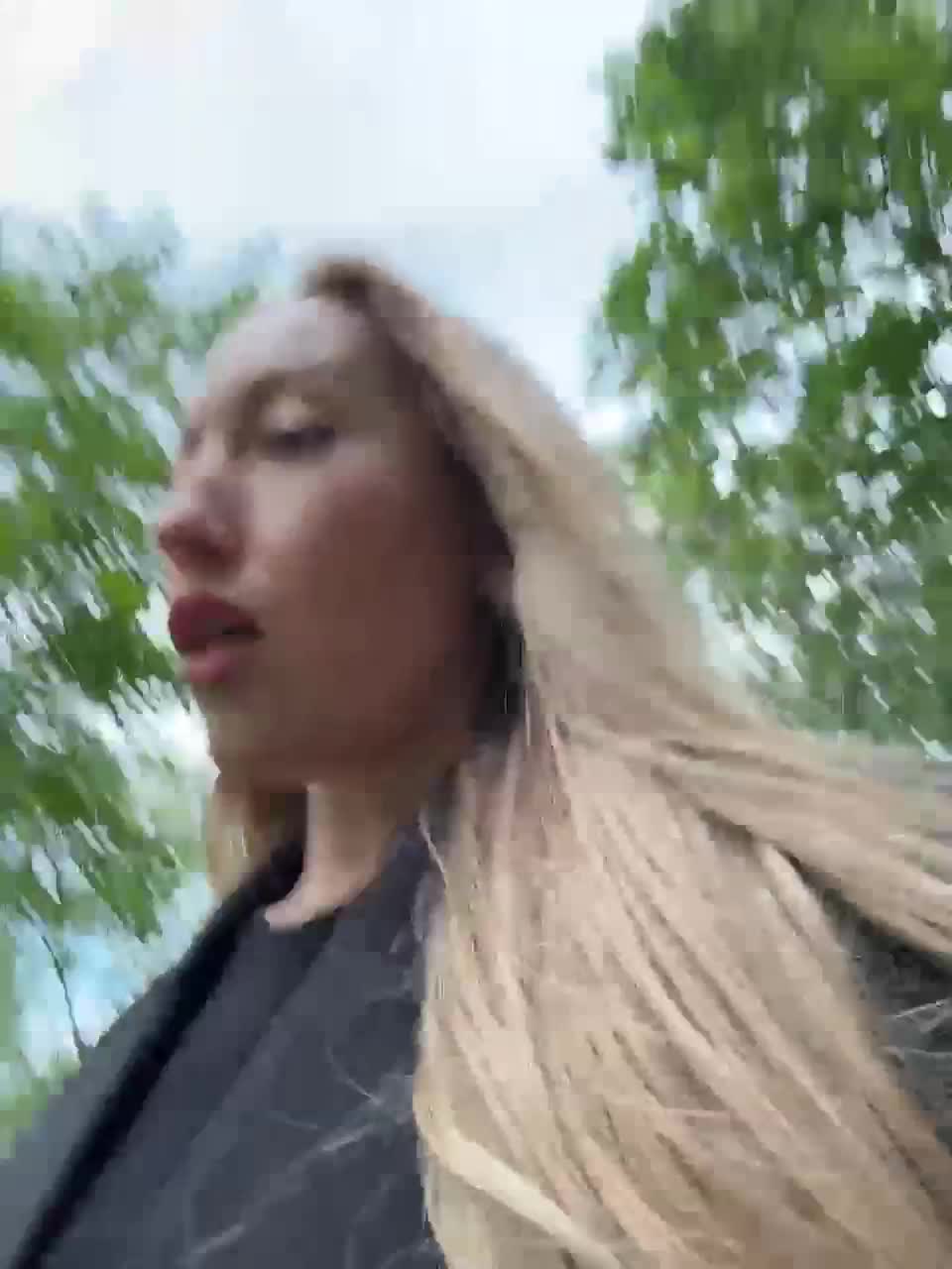 Chloee Live Sex August 19, 2026