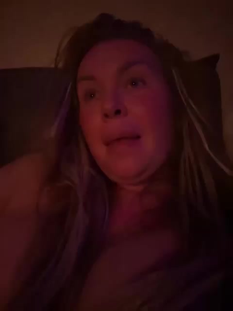 VictoriaFoxxx Live Sex August 19, 2026
