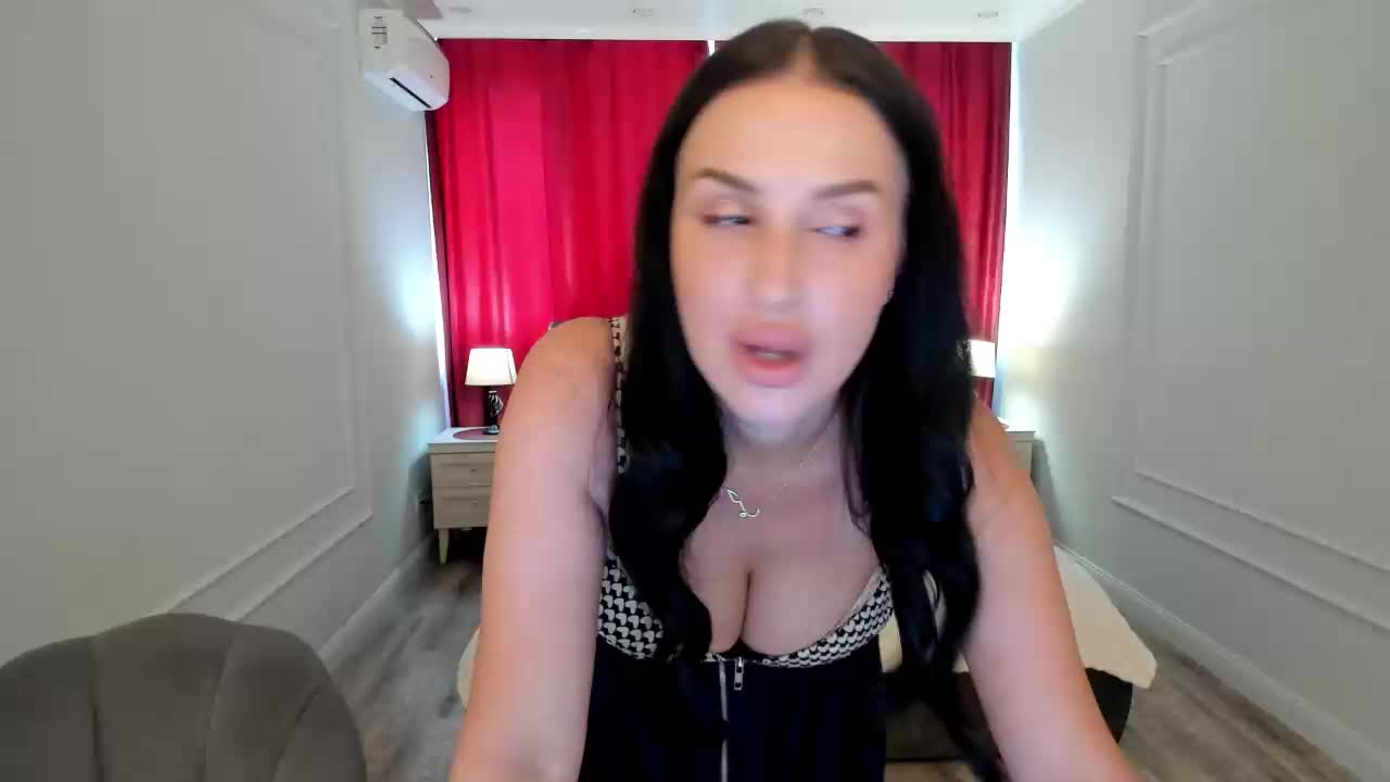 HoneyBlossome Live Sex August 20, 2026