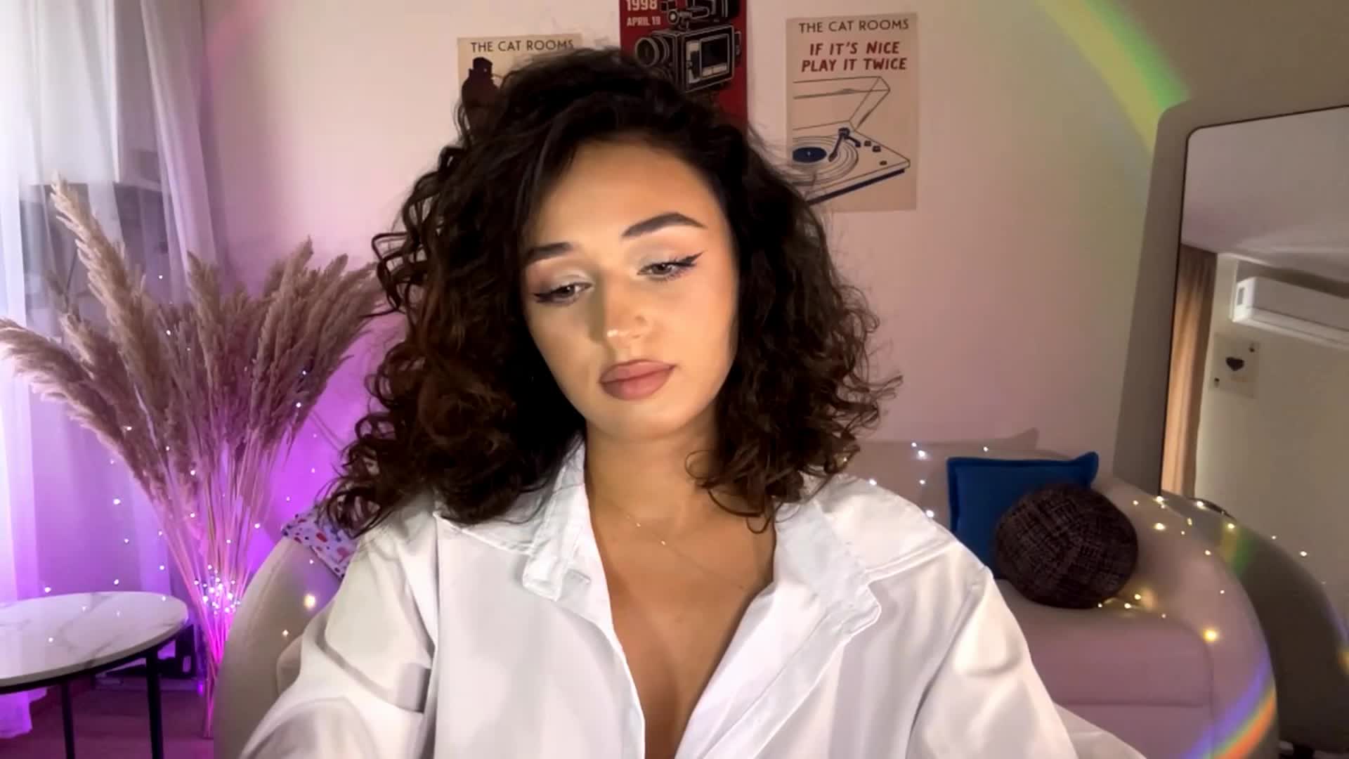 LyndseyShinkle Live Sex August 21, 2026
