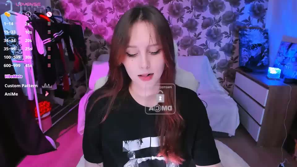 effie_lee Live Sex August 22, 2026