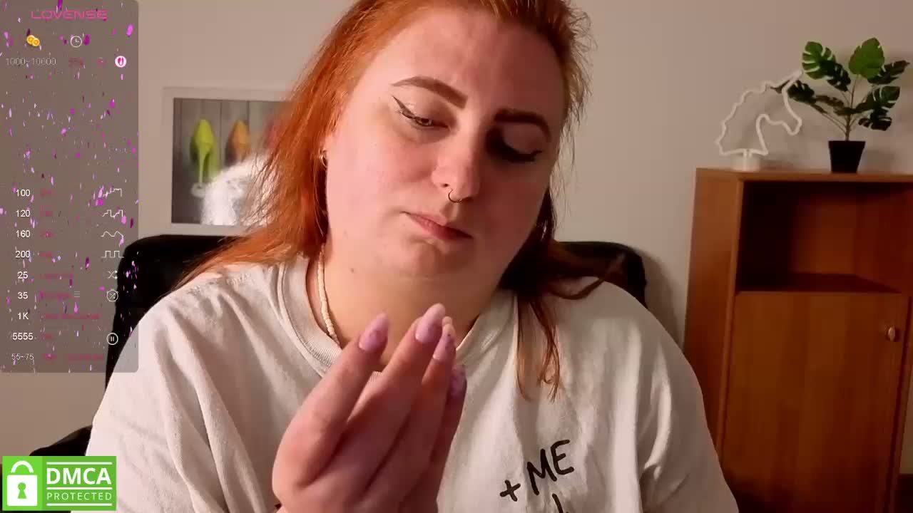 Aliciaredluv Live Sex August 22, 2026