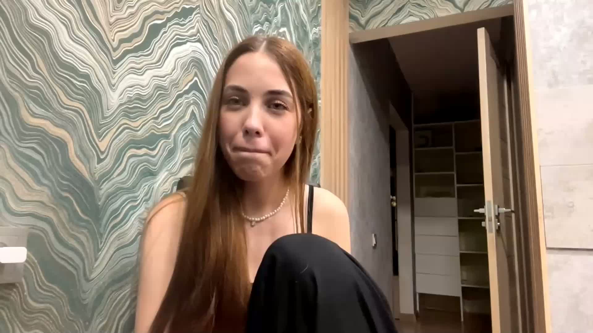 LatrishaDobbin Live Sex August 24, 2026