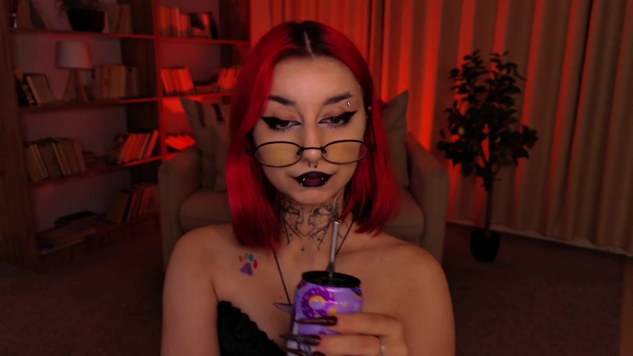 MistressMarcelline Live Sex August 24, 2026