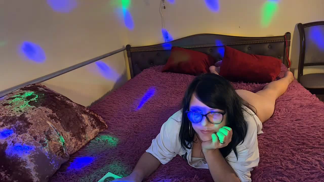 OxiXLove Live Sex August 24, 2026