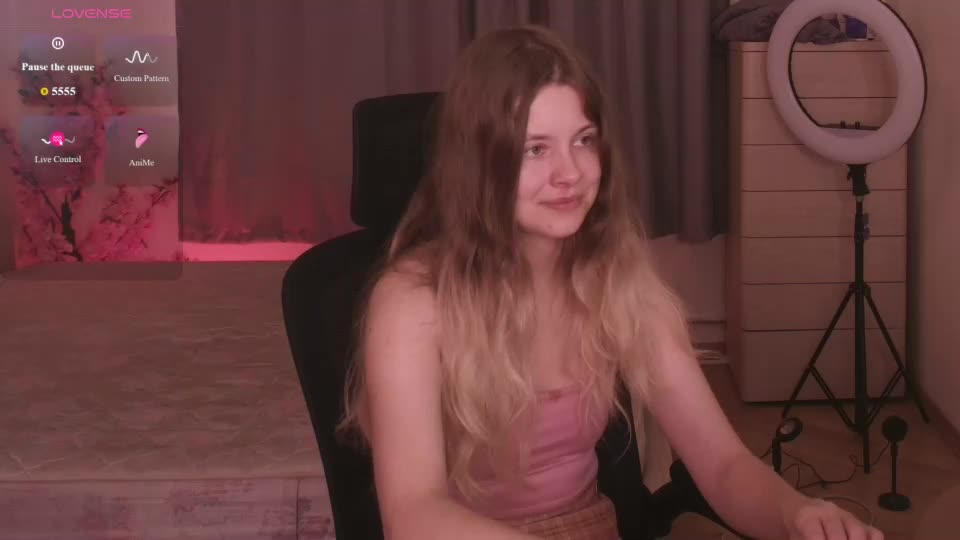 secrettier Live Sex August 24, 2026
