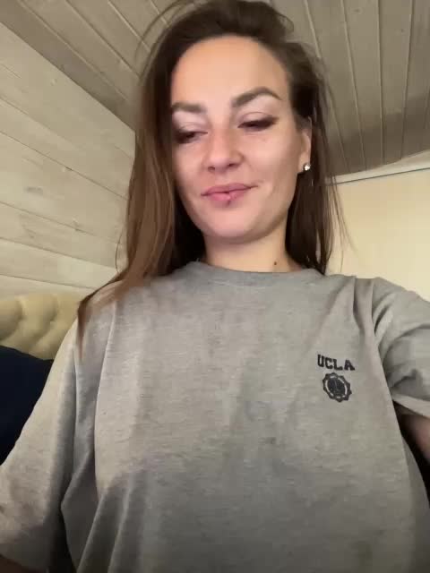Molly69x Live Sex August 25, 2026