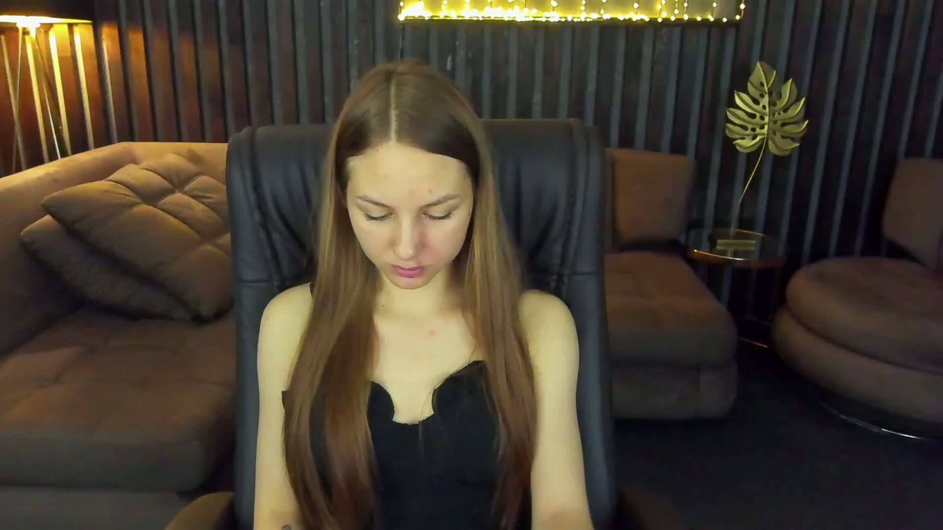 MilaAddam Live Sex August 25, 2026