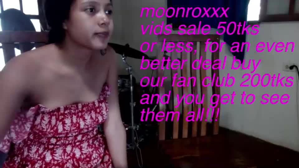 moonroxxx Live Sex August 25, 2026