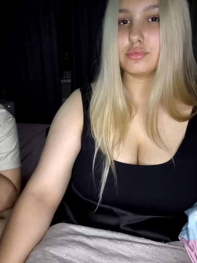 7AmberFlame7 Live Sex August 25, 2026