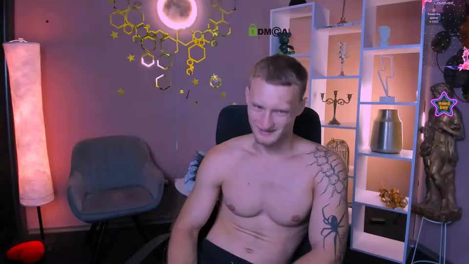 kevin_nix_ Live Sex August 25, 2026