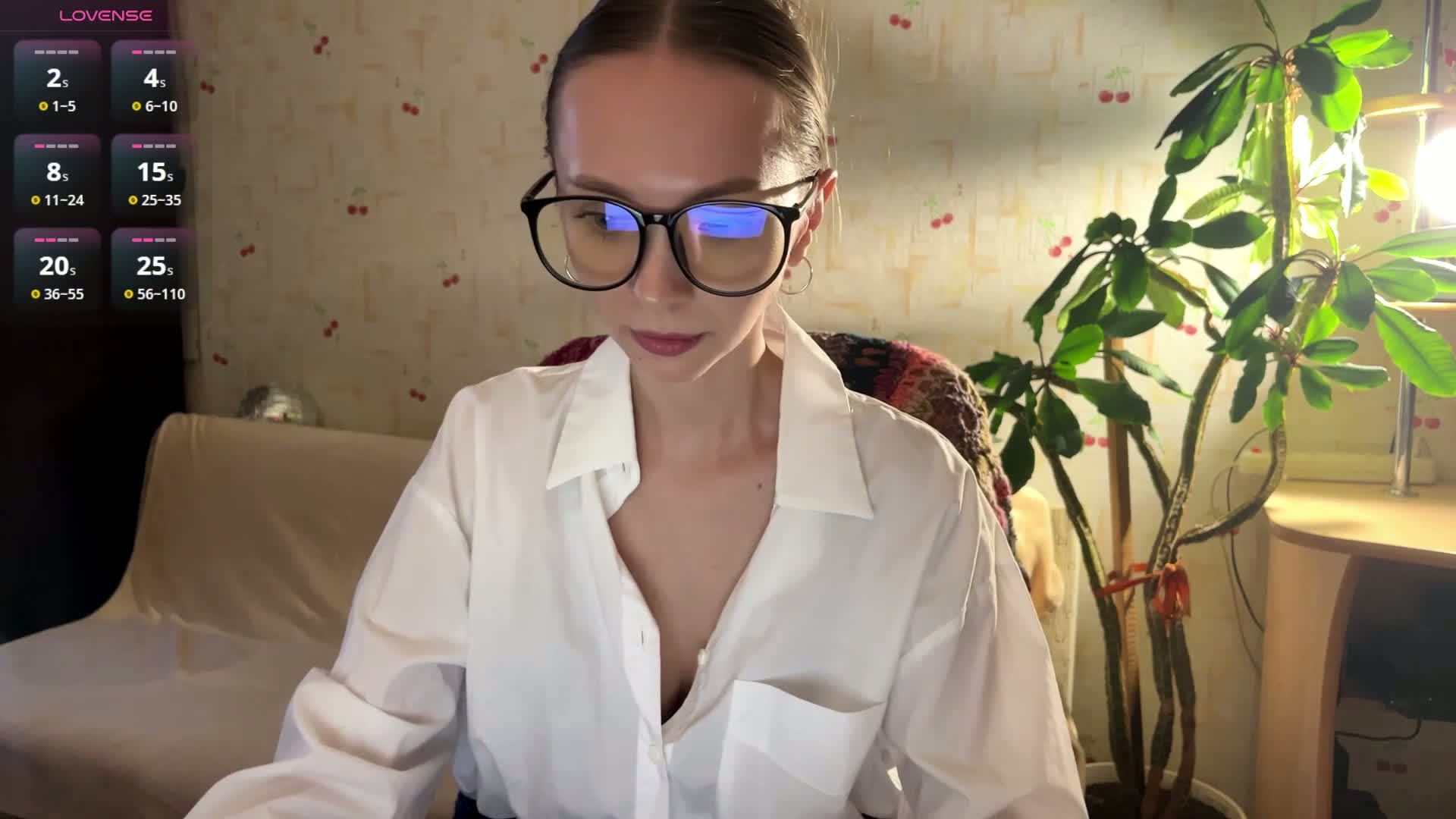 AdrianaScott Live Sex August 25, 2026