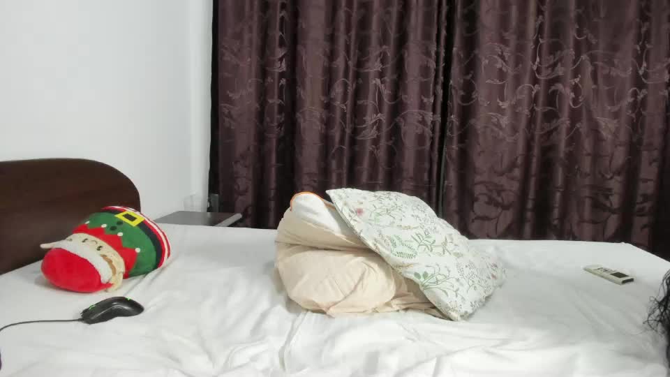 rosasweet02 Live Sex August 25, 2026