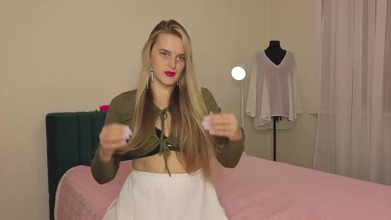 kategoddess Live Sex August 26, 2026