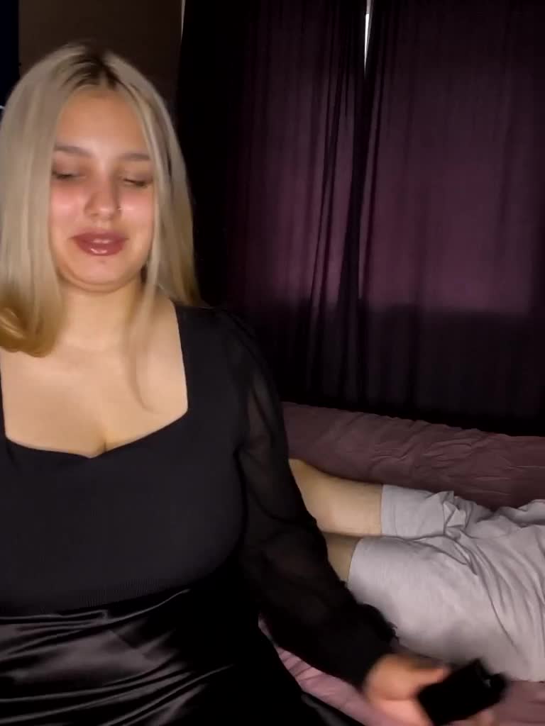 7AmberFlame7 Live Sex August 26, 2026