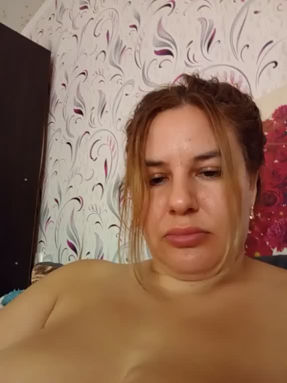 AvaQueen Live Sex August 27, 2026