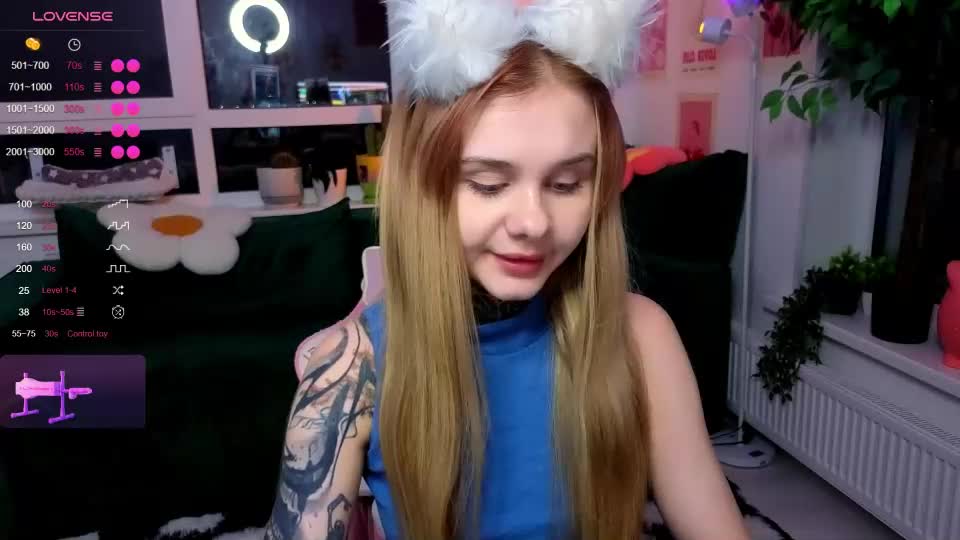 britney_lynch Live Sex August 27, 2026