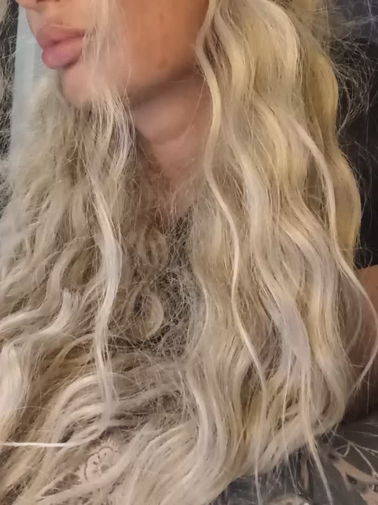 Sofaa Live Sex August 27, 2026