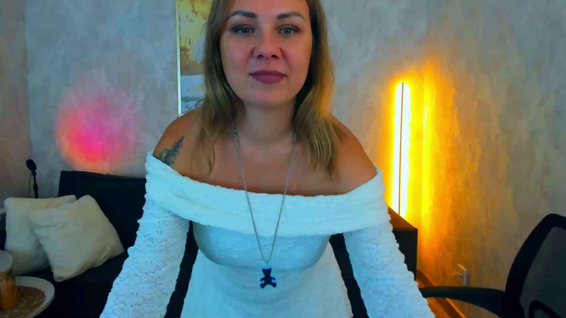 EllenWestern Live Sex August 28, 2026