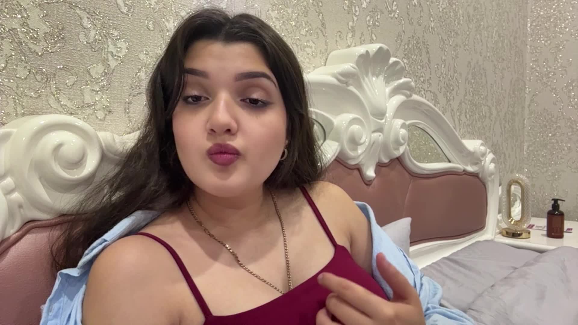 Izabel Live Sex August 29, 2026