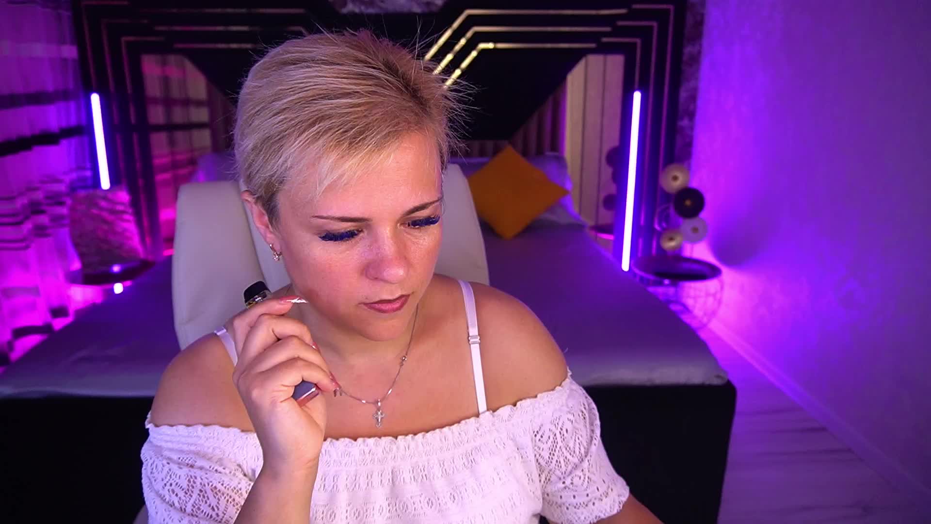 CrystalVibe Live Sex September 2, 2026